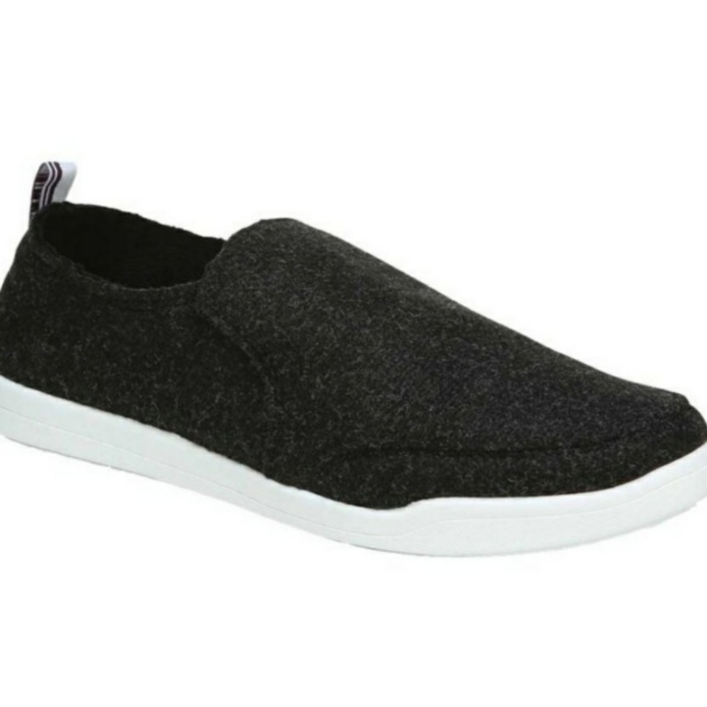 Vionic Malibu Jersey Slip on Sneaker Black 6 New